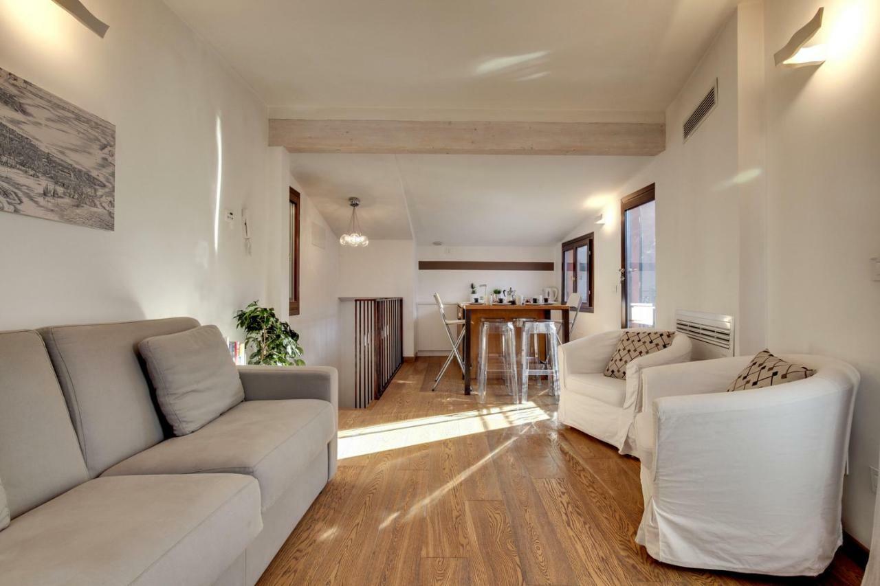 Modern Apartment Venice With Terrace エクステリア 写真